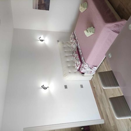 Villa Bianca Bb E Apartments Àrbatax Zewnętrze zdjęcie