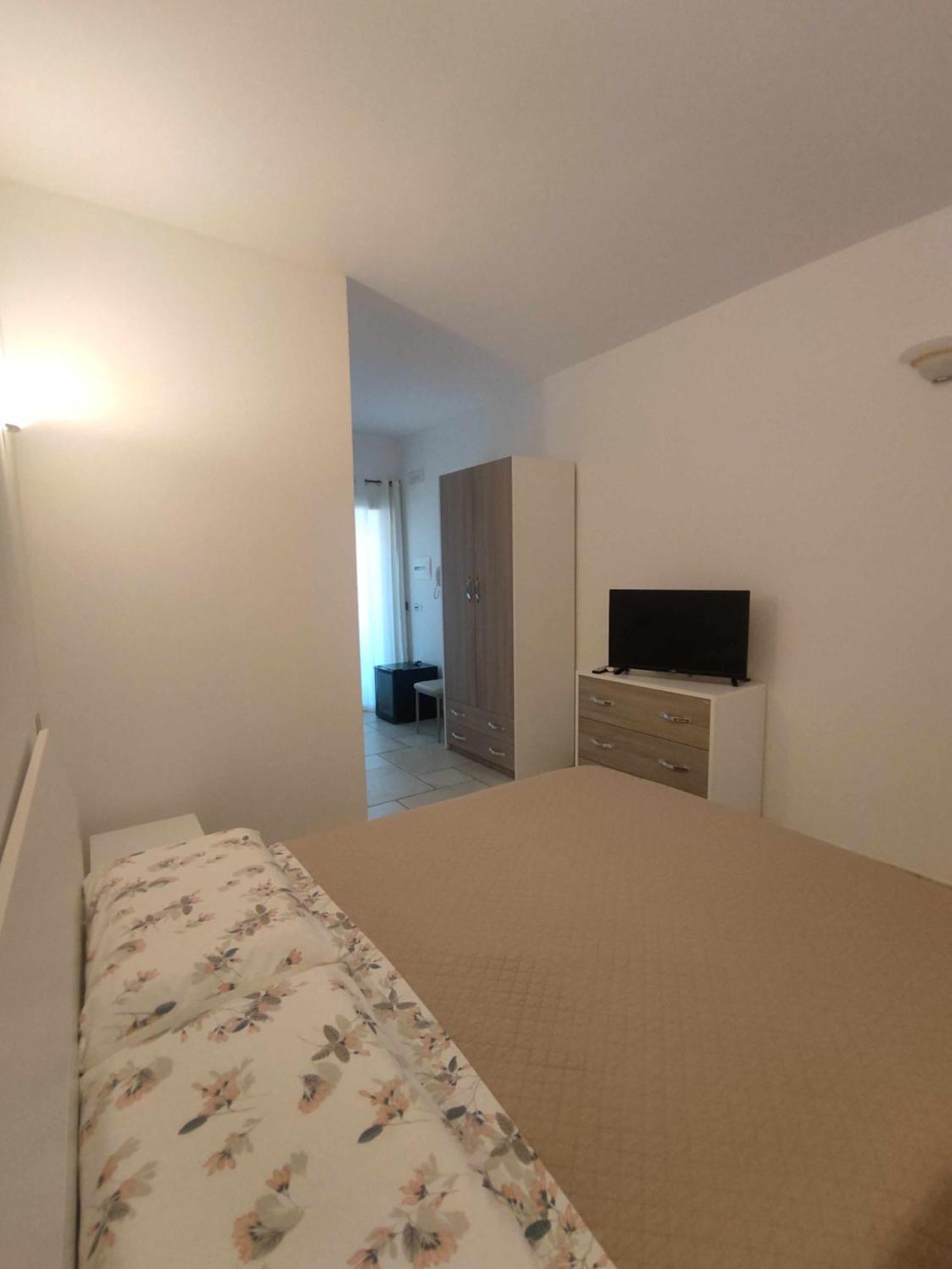Villa Bianca Bb E Apartments Àrbatax Zewnętrze zdjęcie