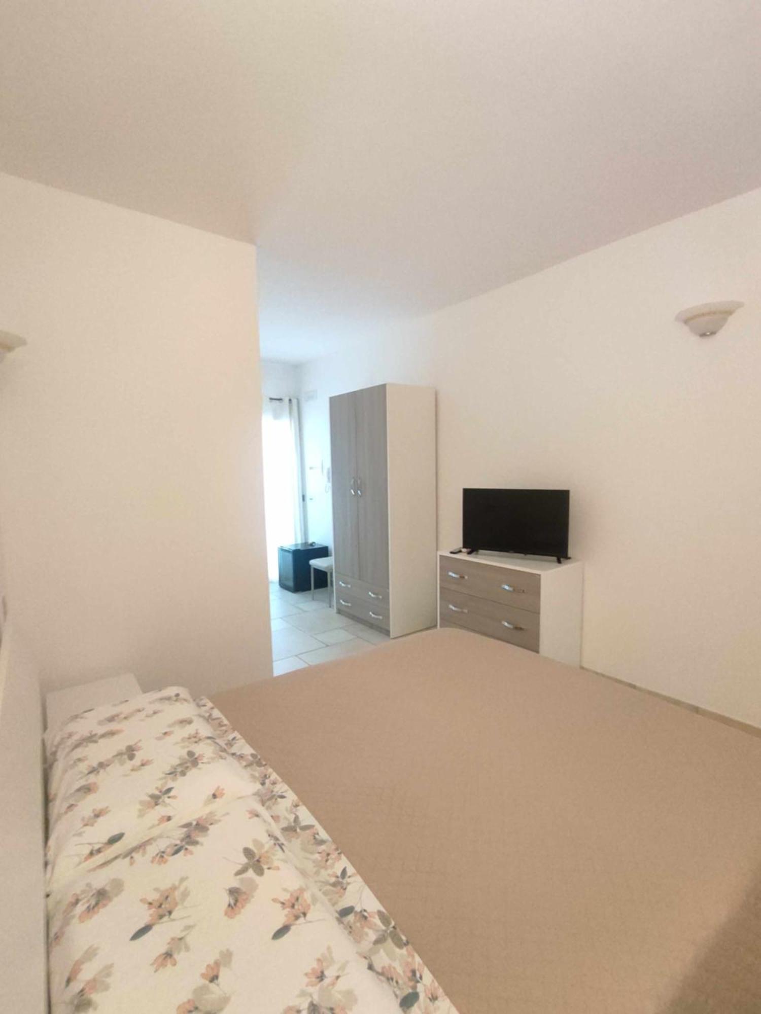 Villa Bianca Bb E Apartments Àrbatax Zewnętrze zdjęcie
