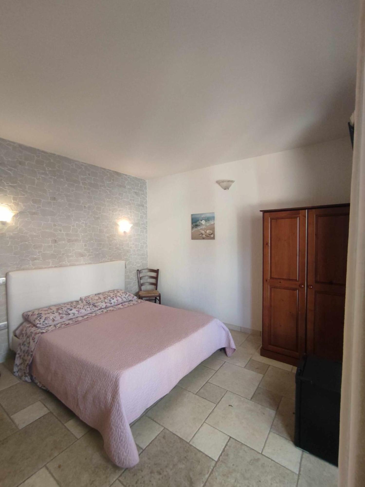 Villa Bianca Bb E Apartments Àrbatax Zewnętrze zdjęcie