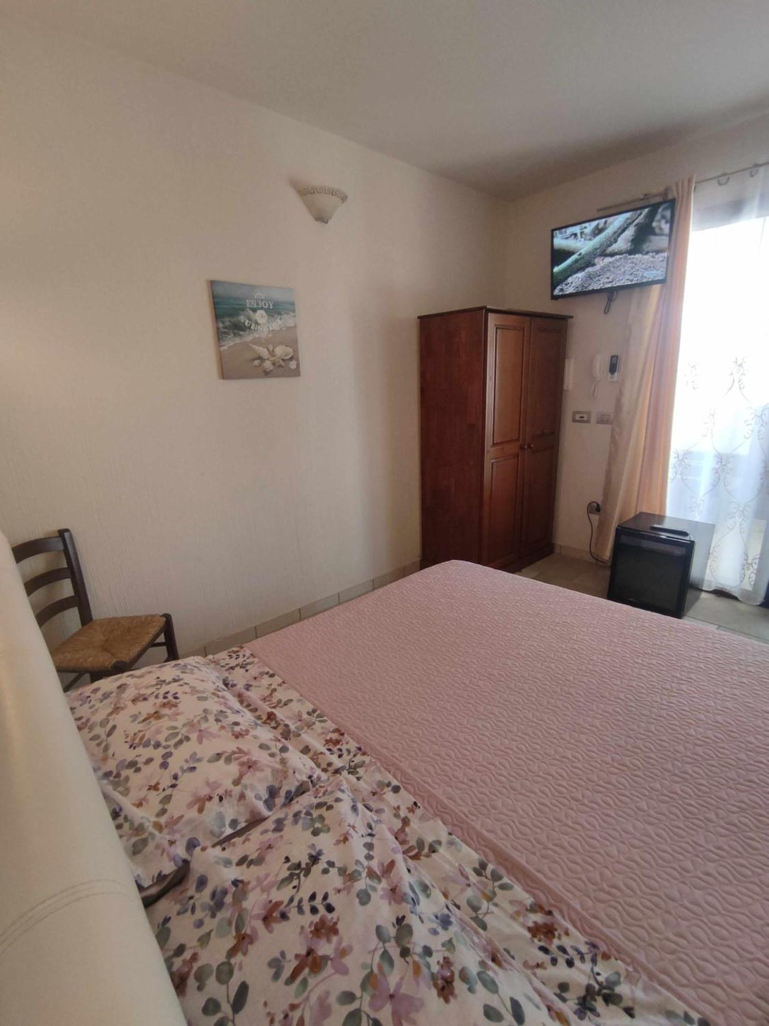 Villa Bianca Bb E Apartments Àrbatax Zewnętrze zdjęcie